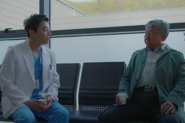 ?src=http%3A%2F%2Fimgnews.naver.net%2Fimage%2F047%2F2020%2F05%2F13%2F0002269434_002_20200513155301108.jpg&type=sc960_832