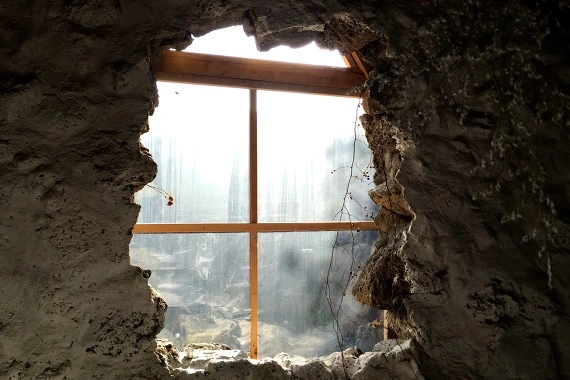 2365CB33551D2D05048B0B