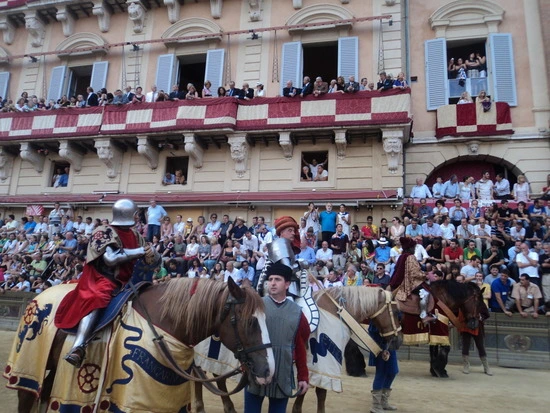 dsc06235_taejungsmin.jpg?type=w2