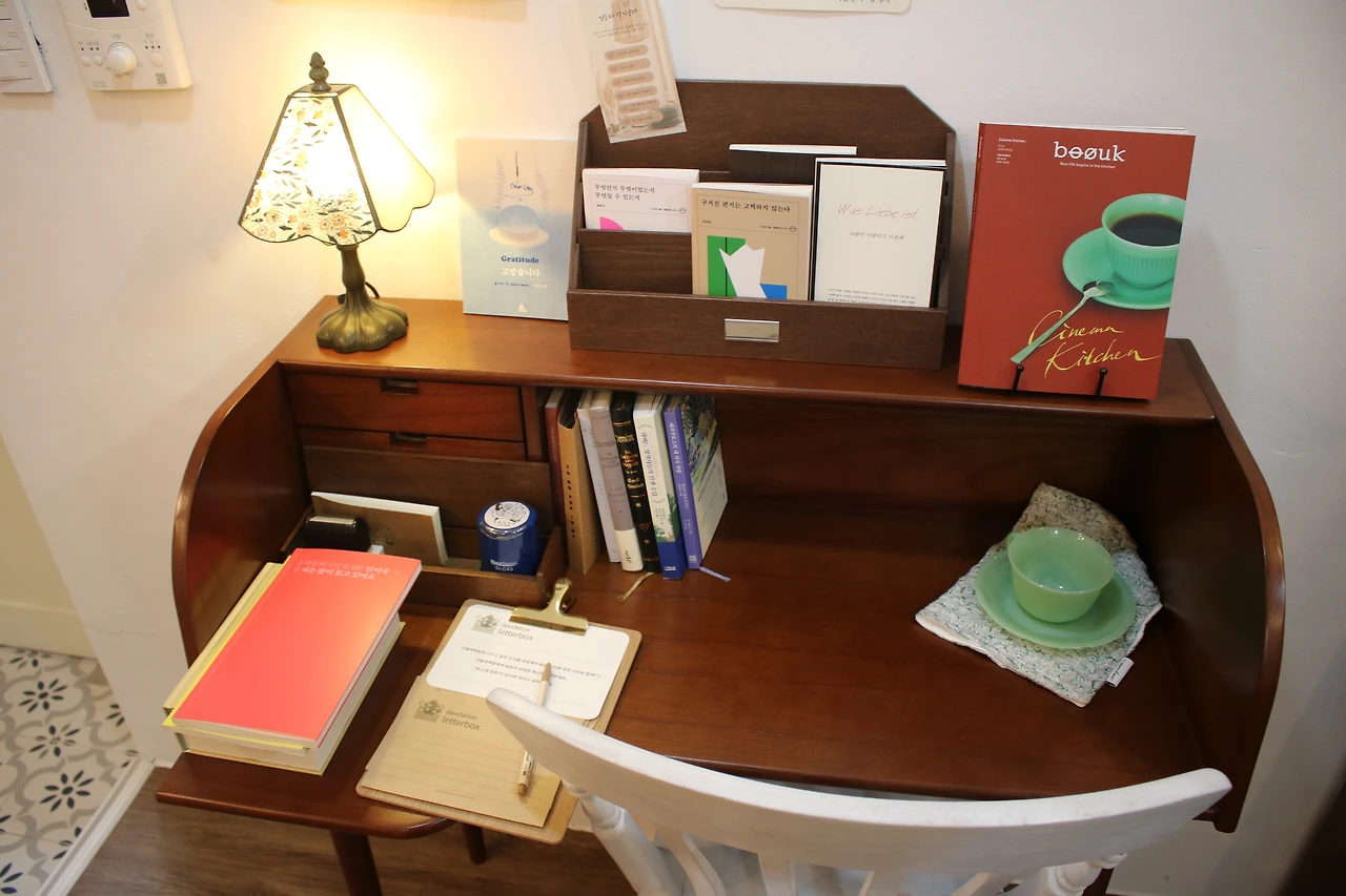 작은공간에서 오는 사고의 시간.JPG