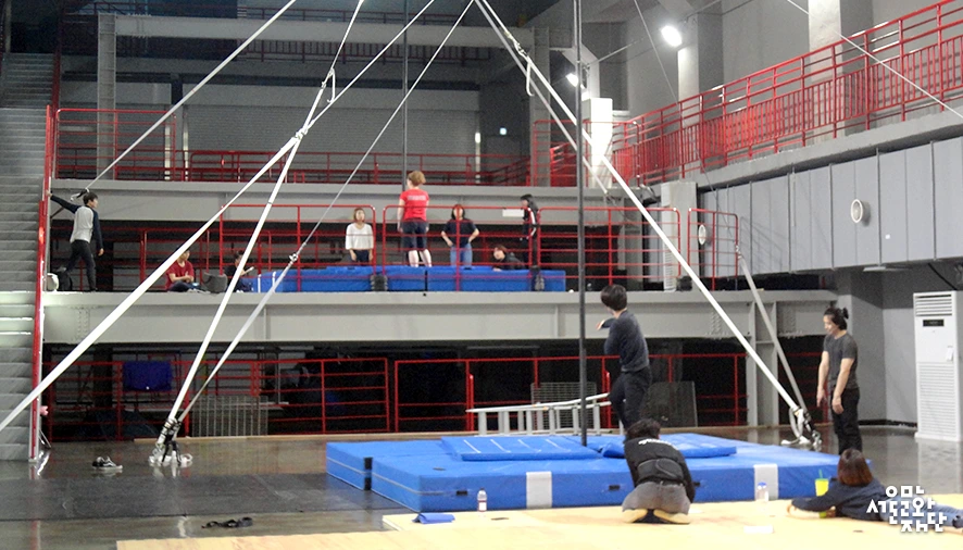 170711-%EC%9D%B4%ED%95%98%EC%9D%80-2017-%EC%84%9C%EC%BB%A4%EC%8A%A4-%EC%A0%84%EB%AC%B8%EA%B0%80-%EC%96%91%EC%84%B1-%EA%B3%BC%EC%A0%95-01.jpg?type=w966