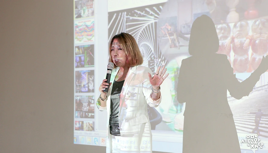 170823-%EC%98%A4%EC%9E%AC%ED%98%95-%EC%84%9C%EC%9A%B8%EB%AC%B4%EC%9A%A9%EC%84%BC%ED%84%B0---%EB%8C%84%EC%8A%A4%ED%95%84%EB%A6%84%28Dance-Film%29-%ED%94%84%EB%A1%9C%EC%A0%9D%ED%8A%B8-03.jpg?type=w966