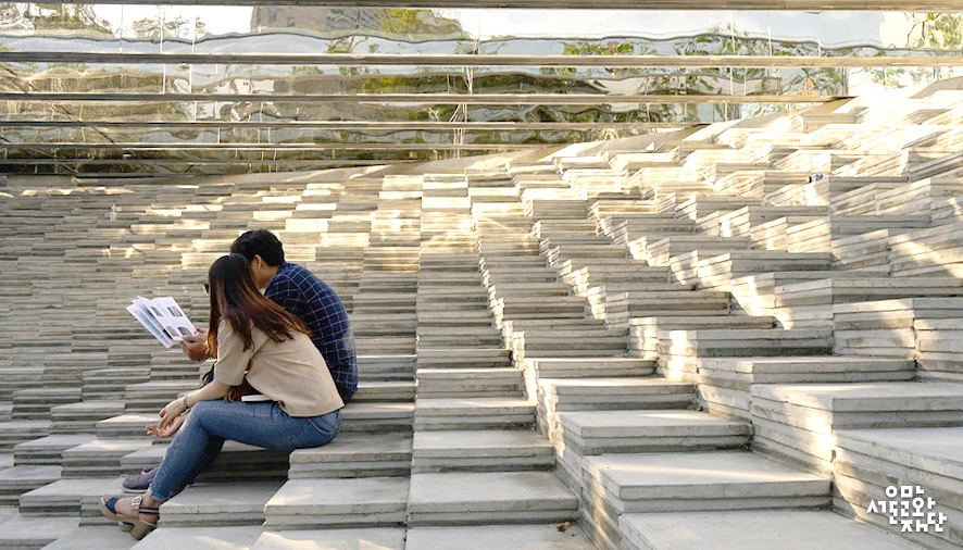 %EB%B3%80%EA%B2%BD%EB%9E%91_%EA%B1%B0%EB%A6%AC%EC%98%88%EC%88%A0%EC%8B%9C%EC%A6%8C%EC%A0%9C%28%EB%B4%84%29%EC%84%9C%EC%9A%B8%EB%A1%9C7017_06.jpg?type=w966