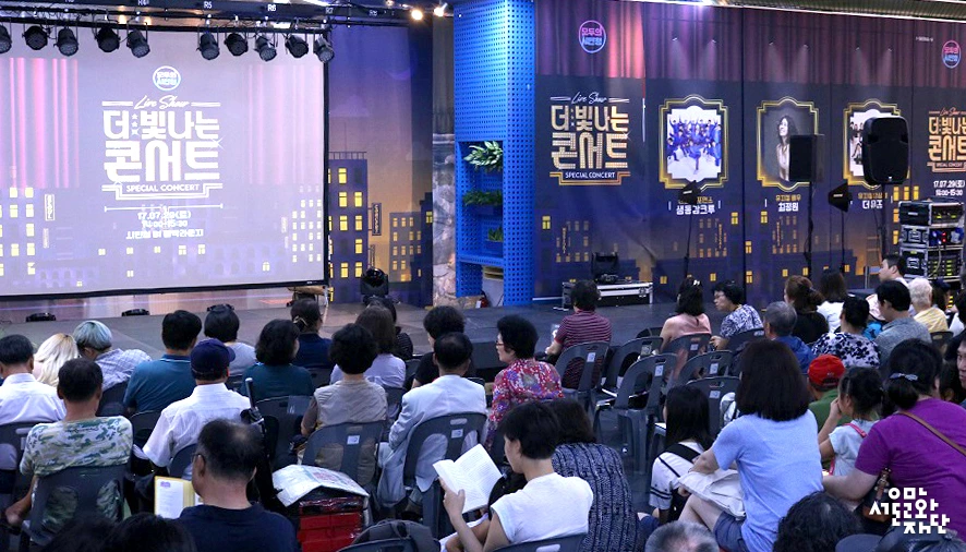 170822-%EB%B0%95%EC%86%8C%ED%98%84-%EB%AA%A8%EB%91%90%EC%9D%98-%EC%8B%9C%EB%AF%BC%EC%B2%AD-01.jpg?type=w966