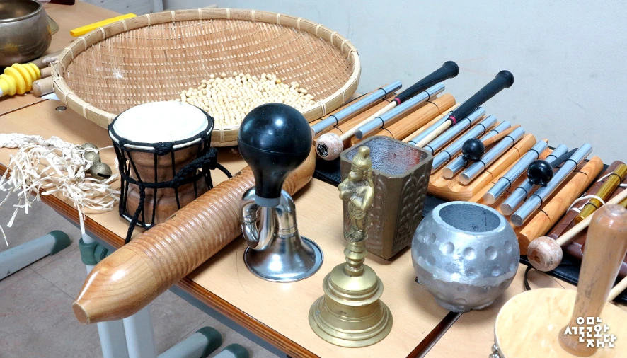 %EC%96%91%EC%A7%80%EB%82%98-%EC%84%9C%EC%84%9C%EC%9A%B8%EA%B5%90%EC%9C%A1%EC%84%BC%ED%84%B0_%EA%B7%B8%EB%A6%BC%EC%B1%85-%EB%A7%88%EC%9D%84%EC%97%90%EC%84%9C-%EB%86%80%EC%9E%90-05.jpg?type=w966