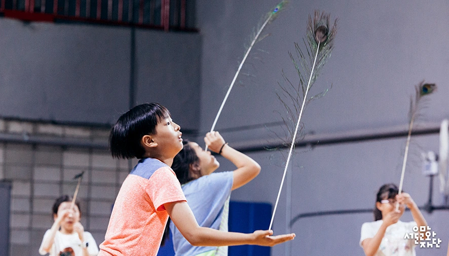 170825-%ED%99%A9%EC%9D%80%EC%95%84-%EC%84%9C%EC%BB%A4%EC%8A%A4%EC%98%88%EC%88%A0%EB%86%80%EC%9D%B4%ED%84%B0-03.jpg?type=w966