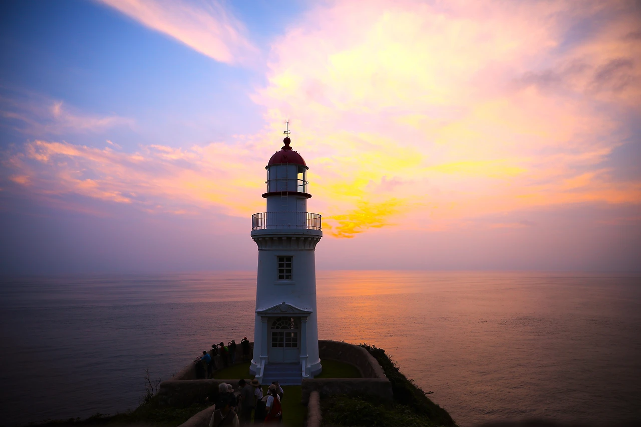 1경_어청도등대와 낙조.JPG