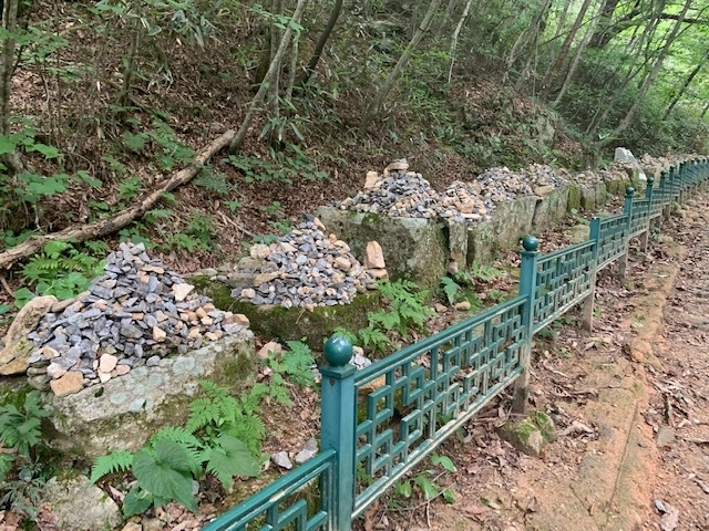 소원돌 무더기.jpeg