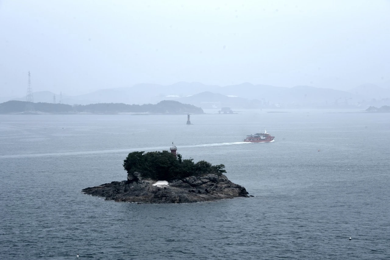 4_aedUd018svchf28r8c28jb2_xpqgg4.jpg?type=e1920_std