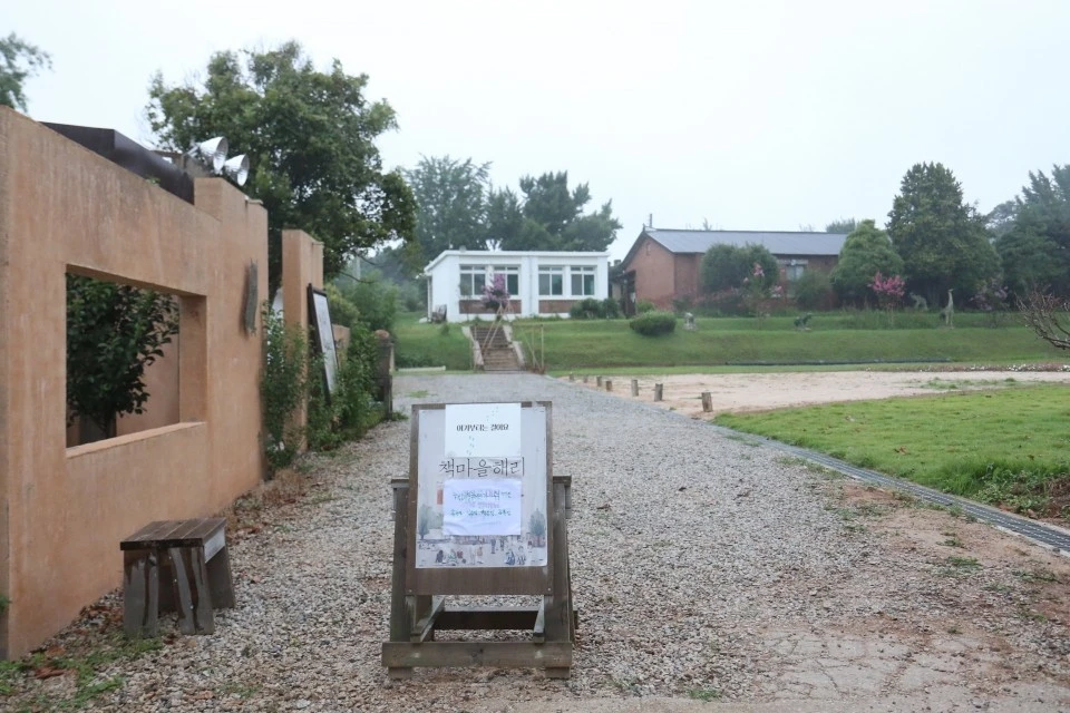 h_9eeUd018svcf48j30s3xxph_xpqgg4.jpg?type=e1920_std