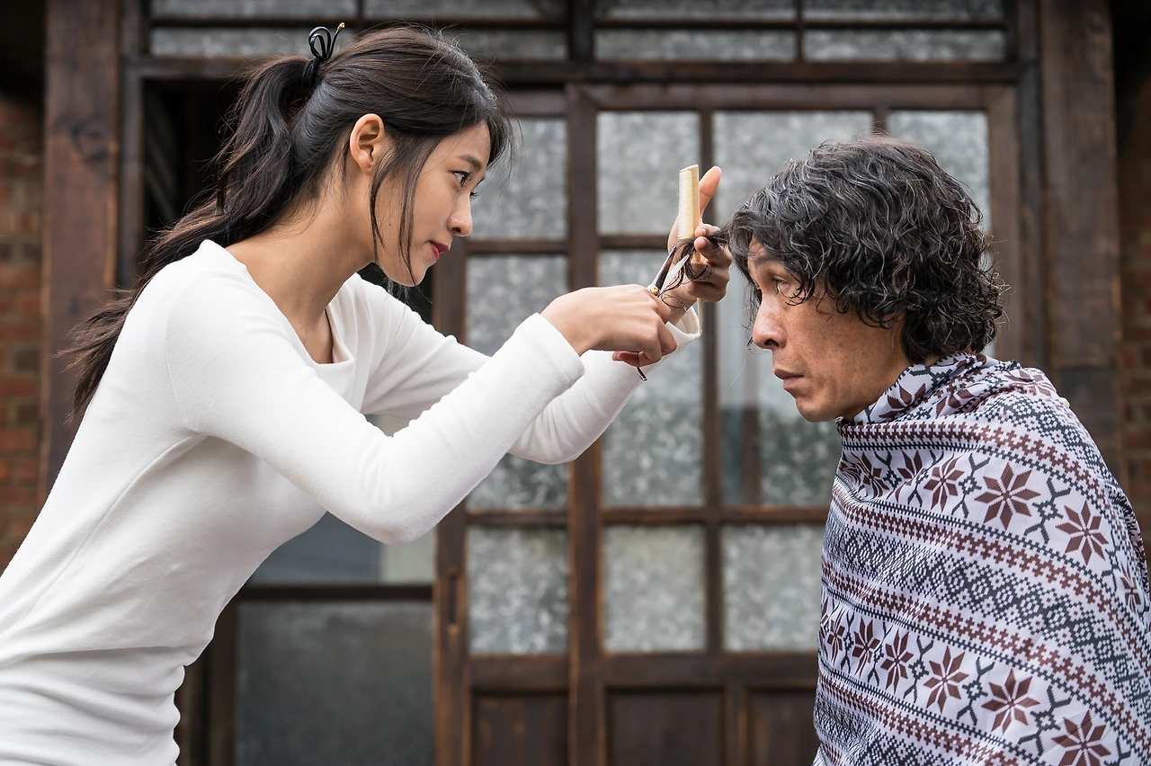 살인자의 기억법 18.jfif