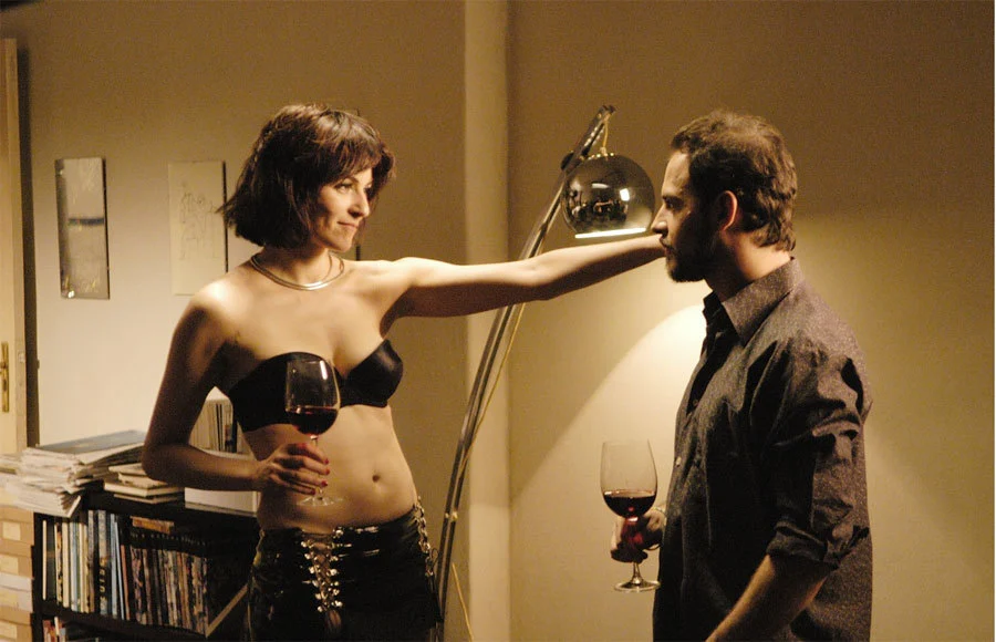 영화 소립자 02.jfif