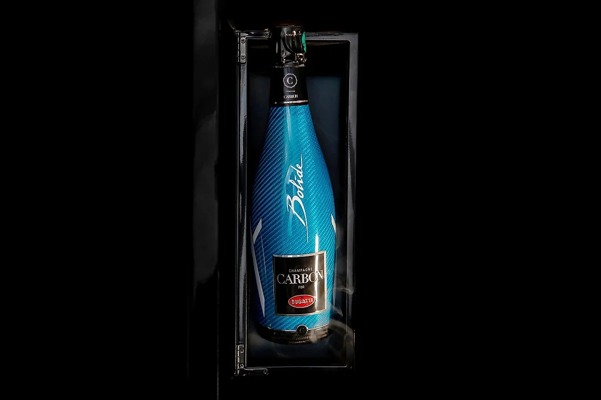 07_BUGATTI_Holiday_Gift_Guide.jpg?type=w1200