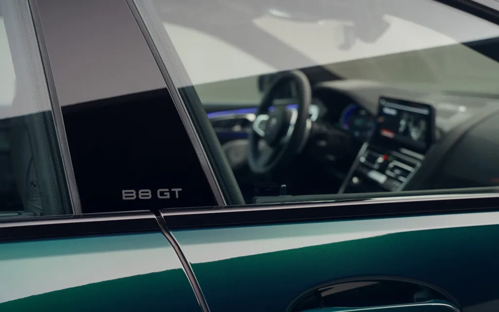 BMW_ALPINA_B8_GT_09-scaled-1-1024x640.webp