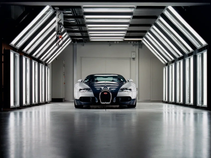 08-BUGATTI-Piech-20Y-Veyron.webp