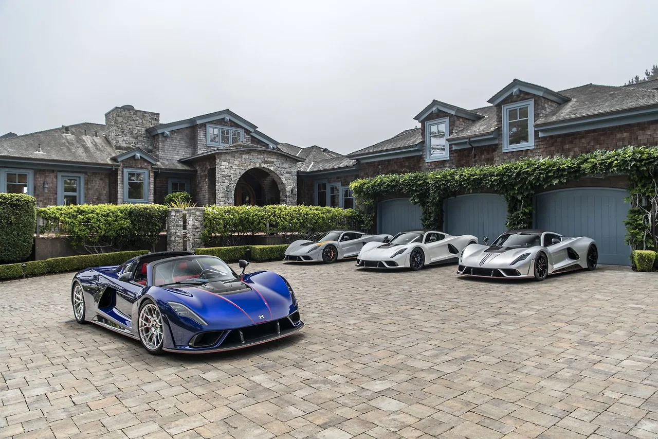 2022-Hennessey-Venom-F5-Roadster-012-1536x1024.jpeg