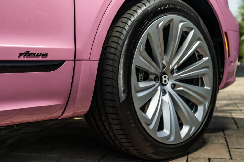 Bentayga-EWB-Mulliner-in-Candy-Pink-3-1024x680.webp