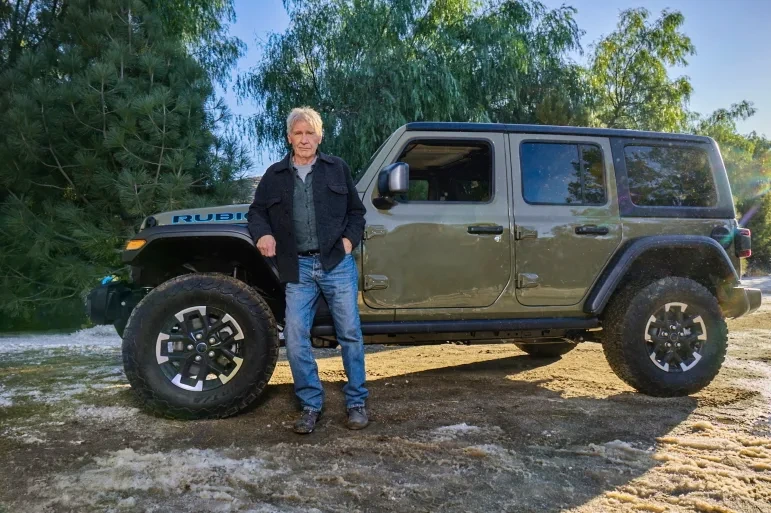 FilmlegendHarrisonFordheadlinestheJeepbrands2025SuperBowlcommercial.webp