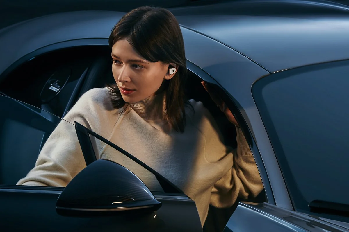 04_BUGATTI_Holiday_Gift_Guide.jpg?type=w1200