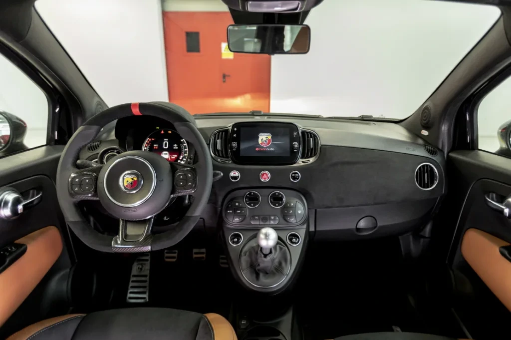Abarth695ClubItalia2-1024x681.webp