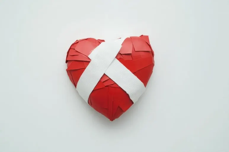 broken-heart-9211314_1280.jpg?type=w773