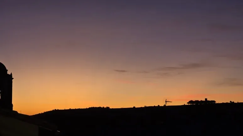 1759416454033.jpg?type=w773