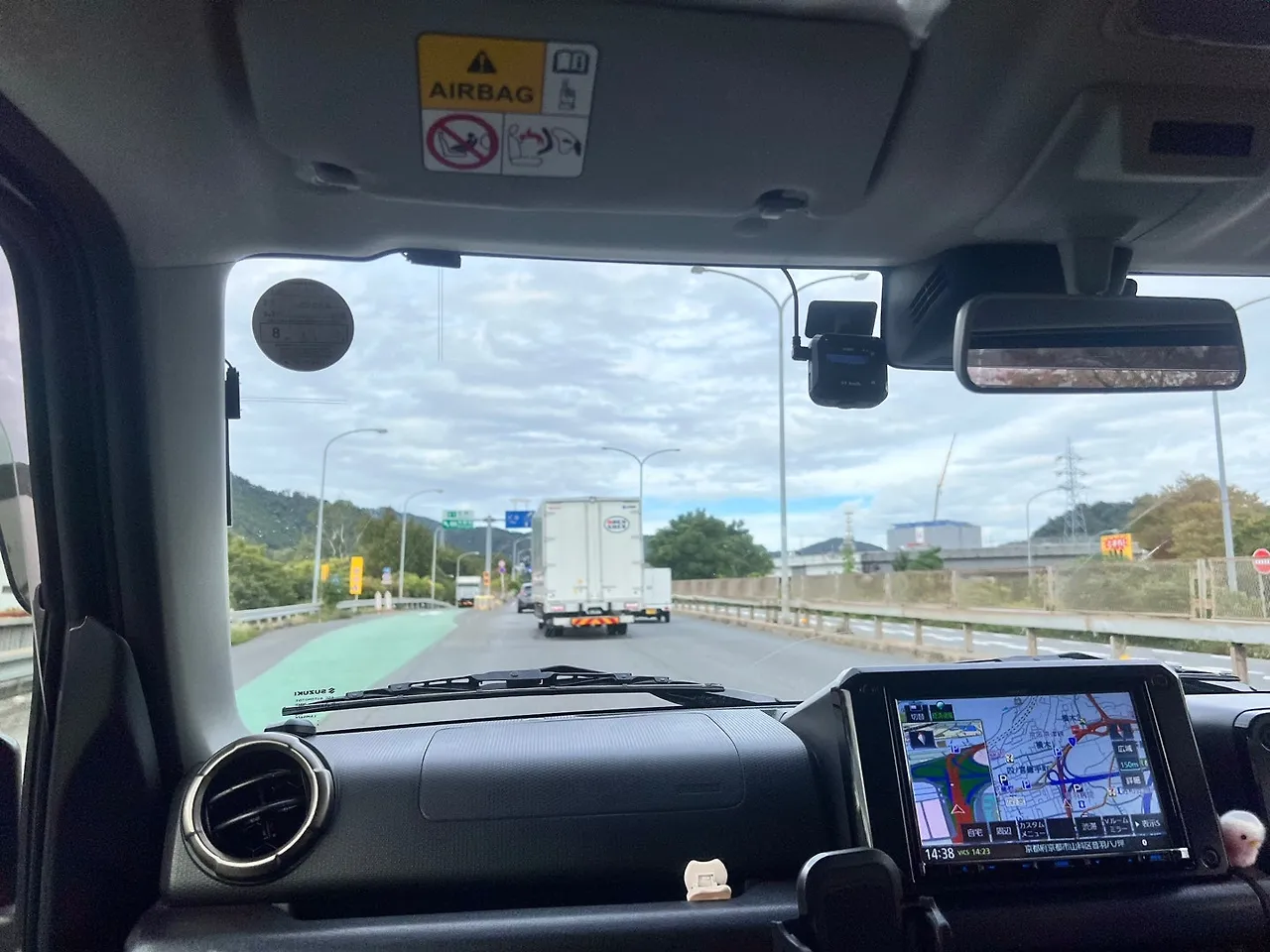 KakaoTalk_20251120_174538174_13.jpg?type=w1600