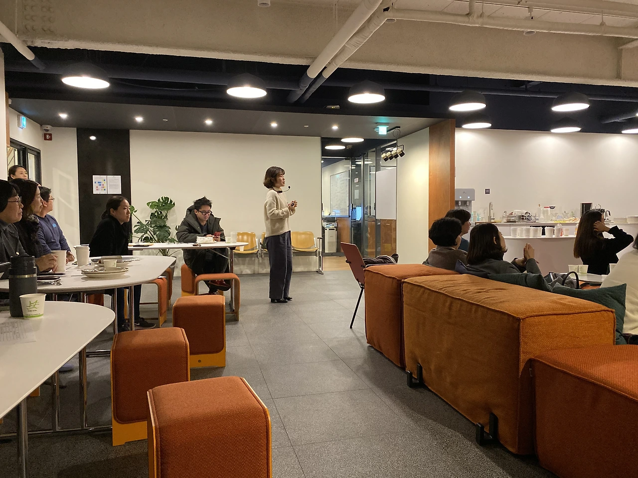 6-1. 이미지_홍진아_1.JPG