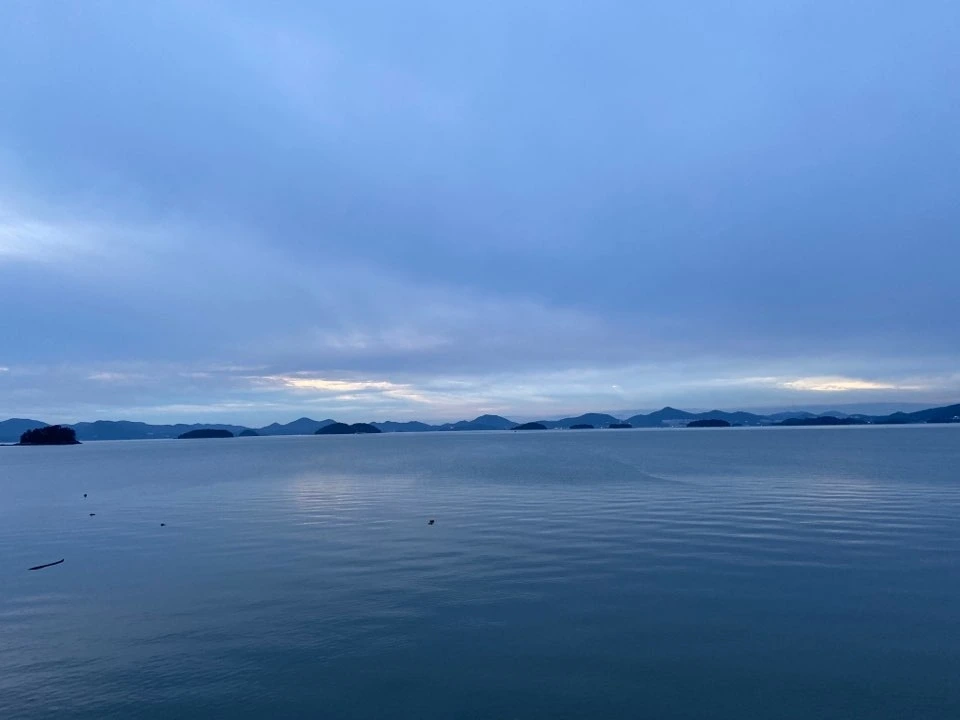 바다 돌산 1.jpeg