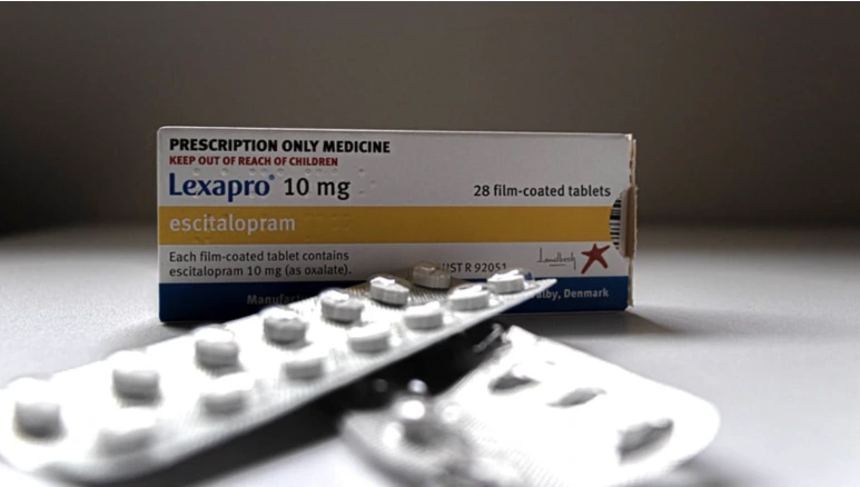 %EC%8A%A4%ED%81%AC%EB%A6%B0%EC%83%B7_2023-11-21_%EC%98%A4%ED%9B%84_4.55.28.png?type=w773