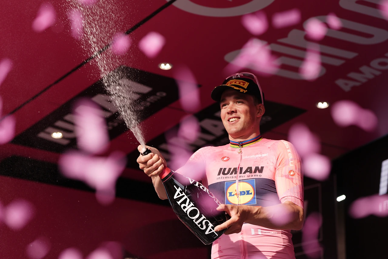 0SJpOY2r4WNkgLkcG34f_130525-040243.jpg?v=3257533