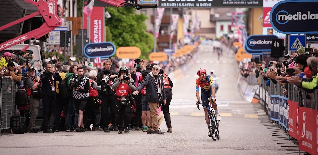 7QS7dEdWGlZSQNGrHJJx_250525-043239-e1748190794952.jpg?v=20250525183314