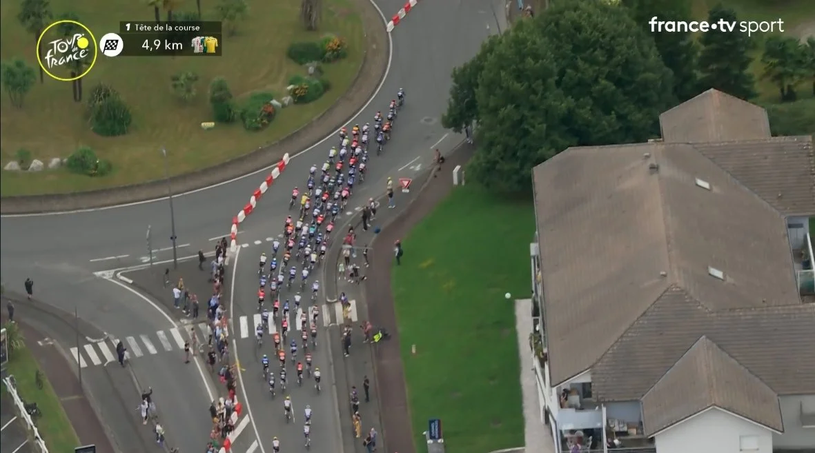 GSS7qLLWUAAPKXH?format=jpg&name=medium