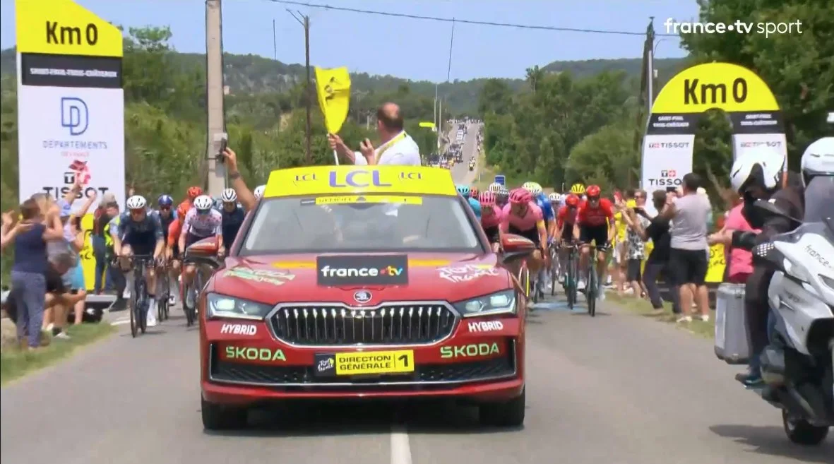 GSrye0vWwAA_9ui?format=jpg&name=medium