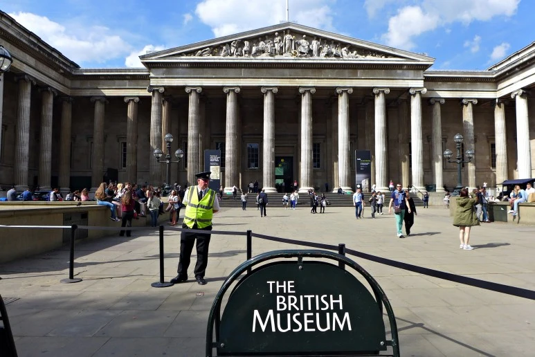 0P1210543.JPG?type=w773