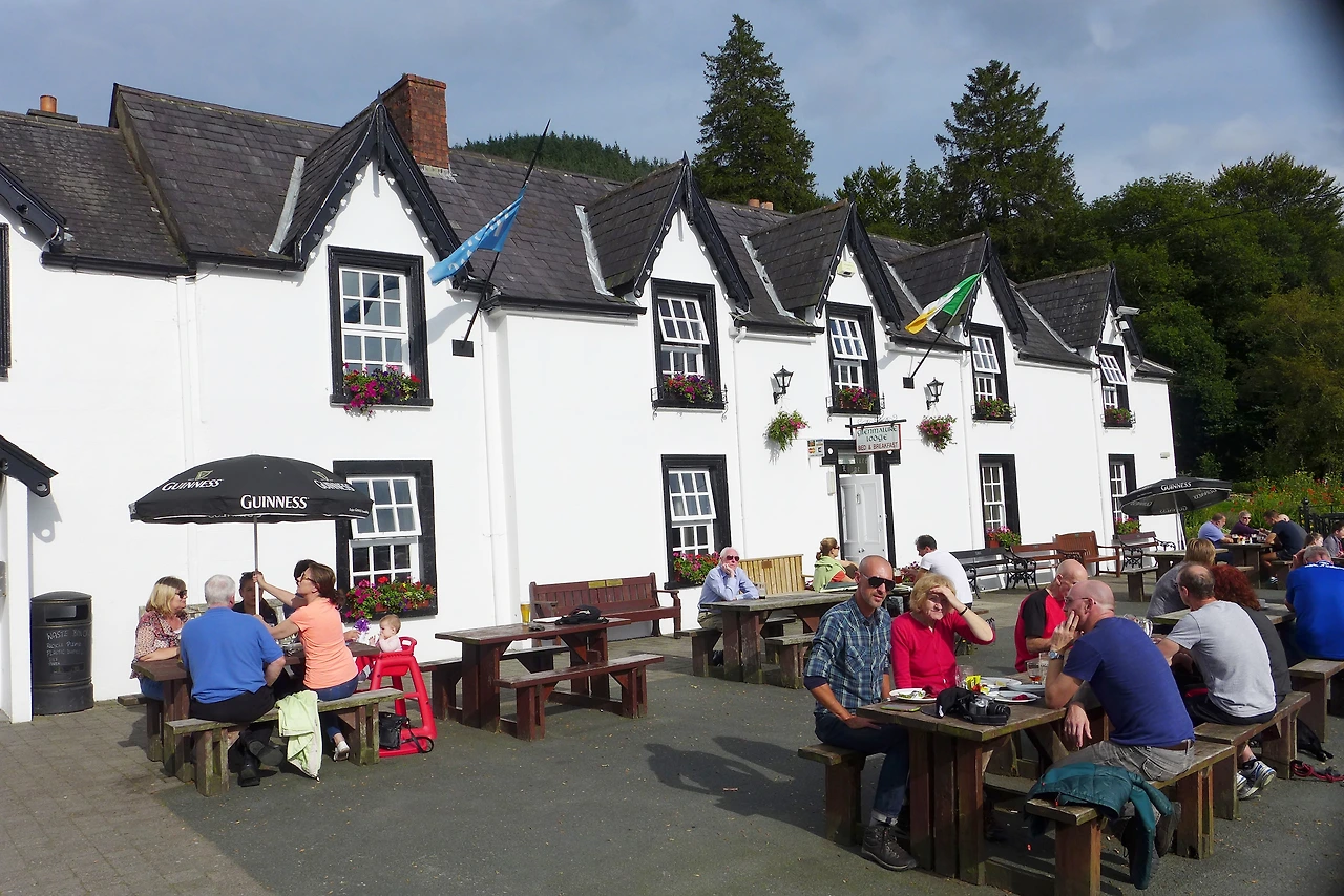 아일랜드 남부 위클로우 지방의 글랜맬류어 롯지.JPG