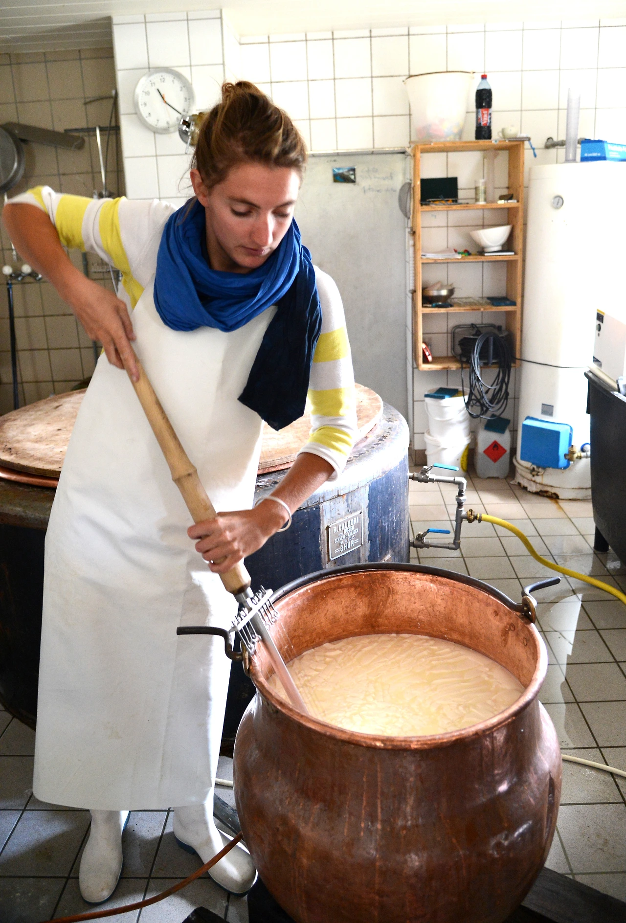 스위스 아펜젤 마을 치즈만들기 두부제조와 흡사하다.JPG