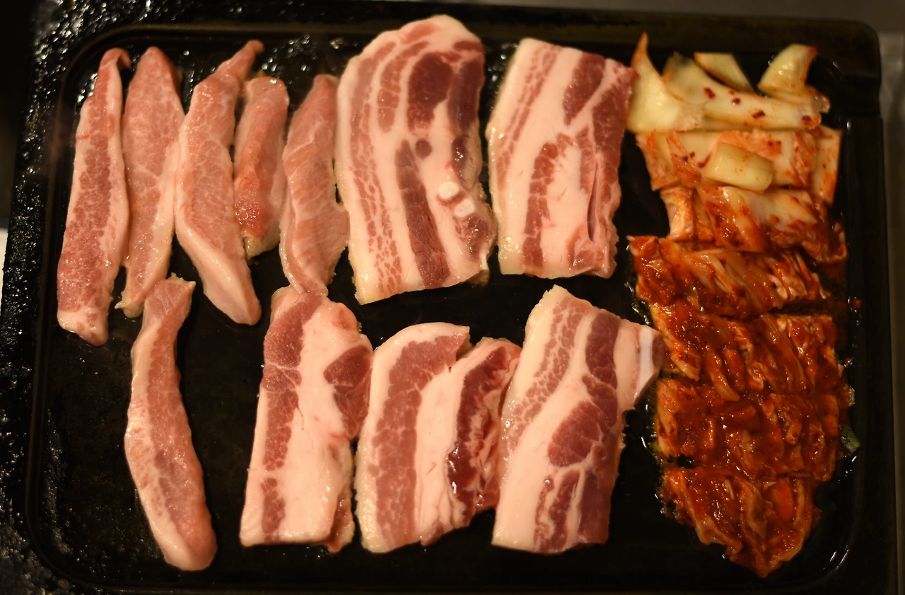 홍대 김치삼겹살 (4).JPG