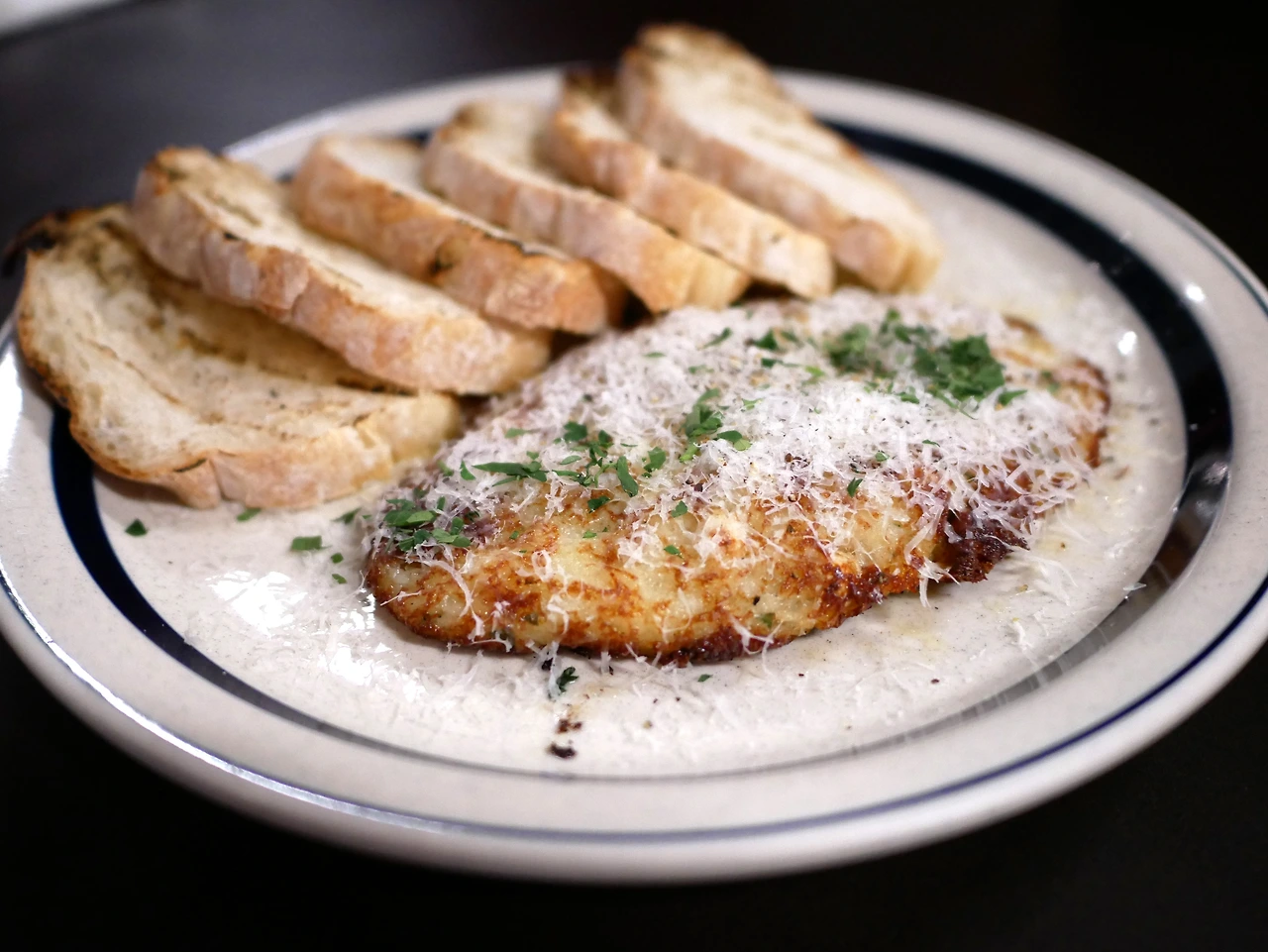 광화문 몽로 바칼라2.JPG