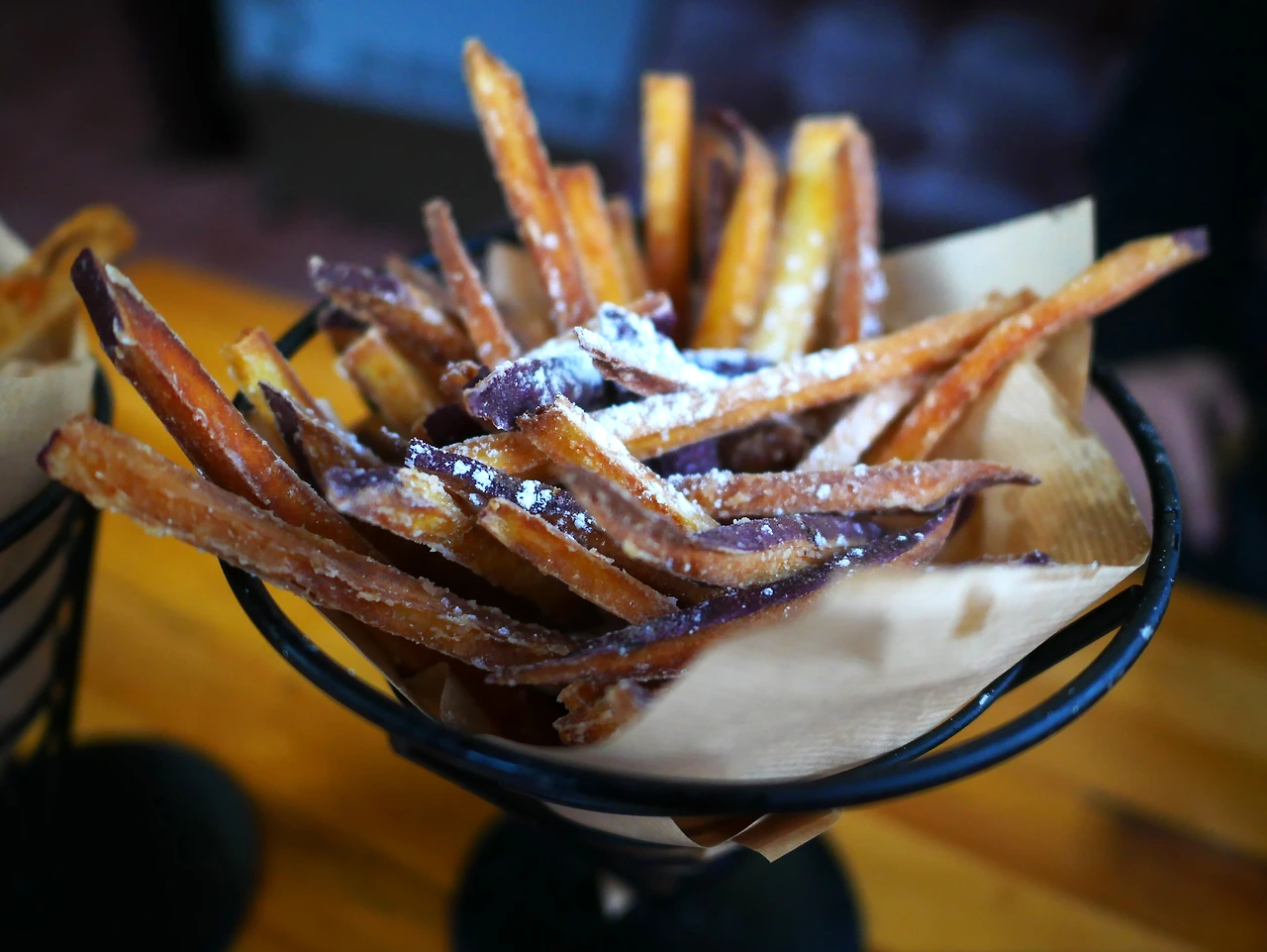 춘천 라모스버거 수제고구마튀김.JPG