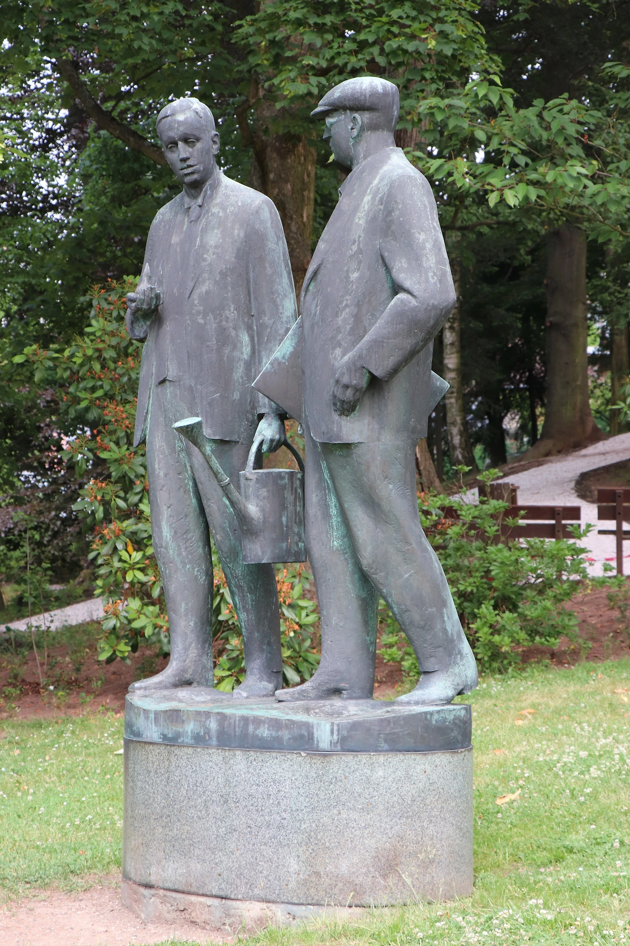 차페크 형제_출처_Centrála cestovního ruchu Královéhradeckého kraje.JPG