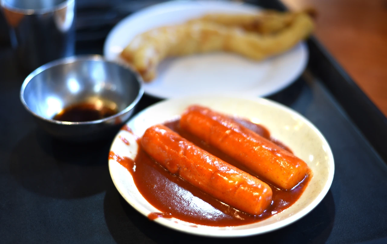 쌀떡을 쓰는 광안리 다리집.JPG