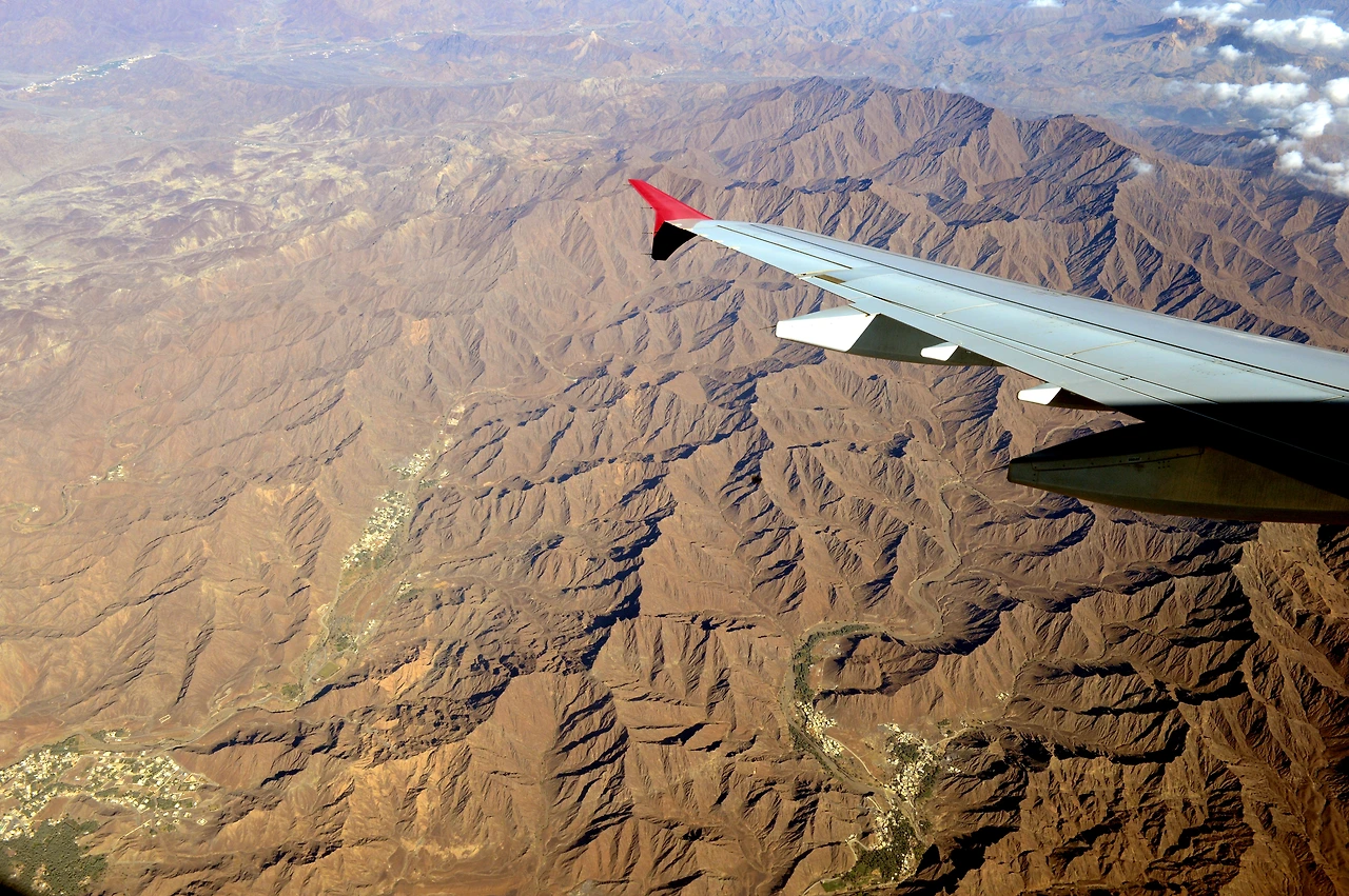 하늘에서 본 오만.JPG