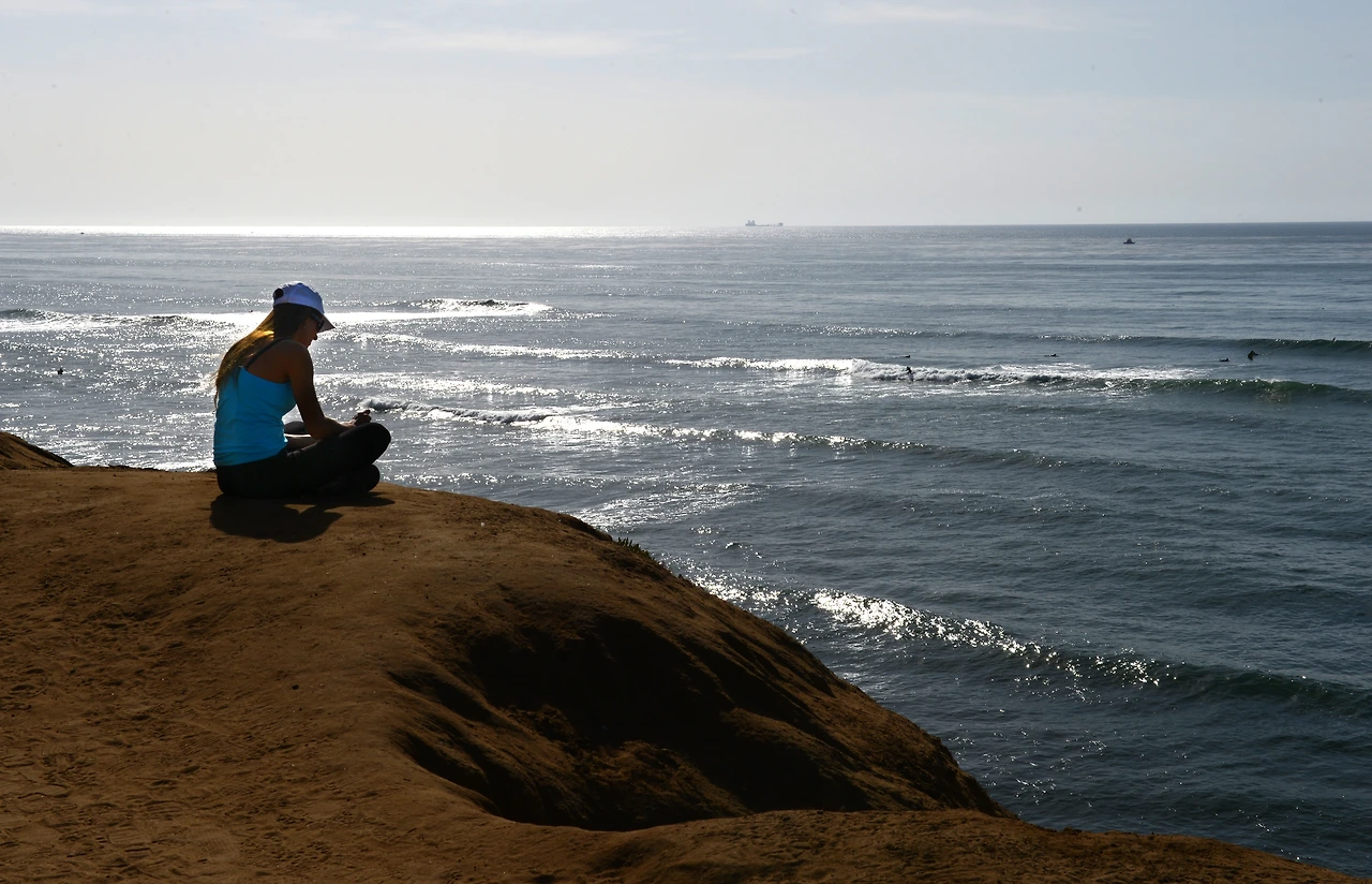 몰래찍어야 그림이 되지만 체포당하기도 십상이다.JPG