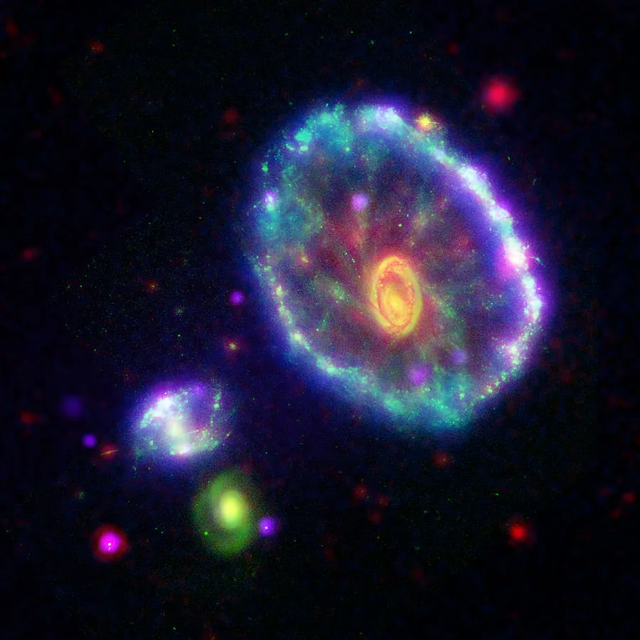 Cartwheel-Galaxy-Makes-Waves.jpeg