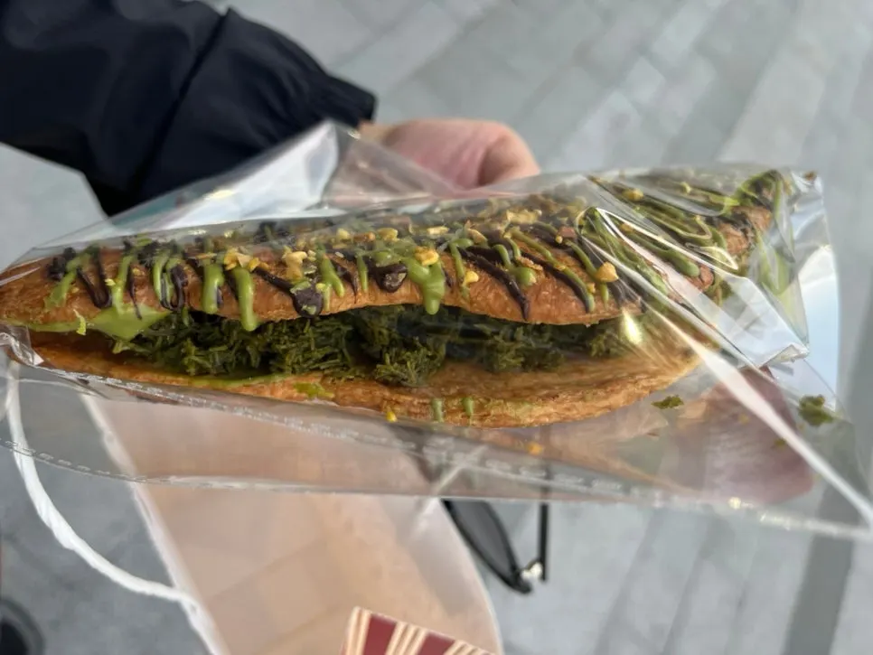 SE-051296B1-F89F-4003-9459-09CD723E4D4F.jpg?type=w966