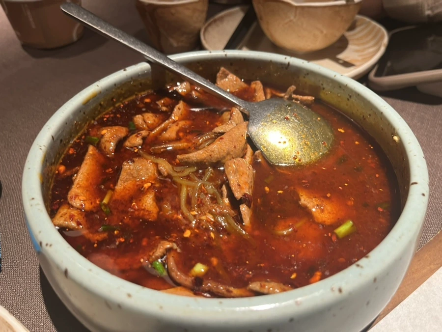 IMG_9462.jpg?type=w966