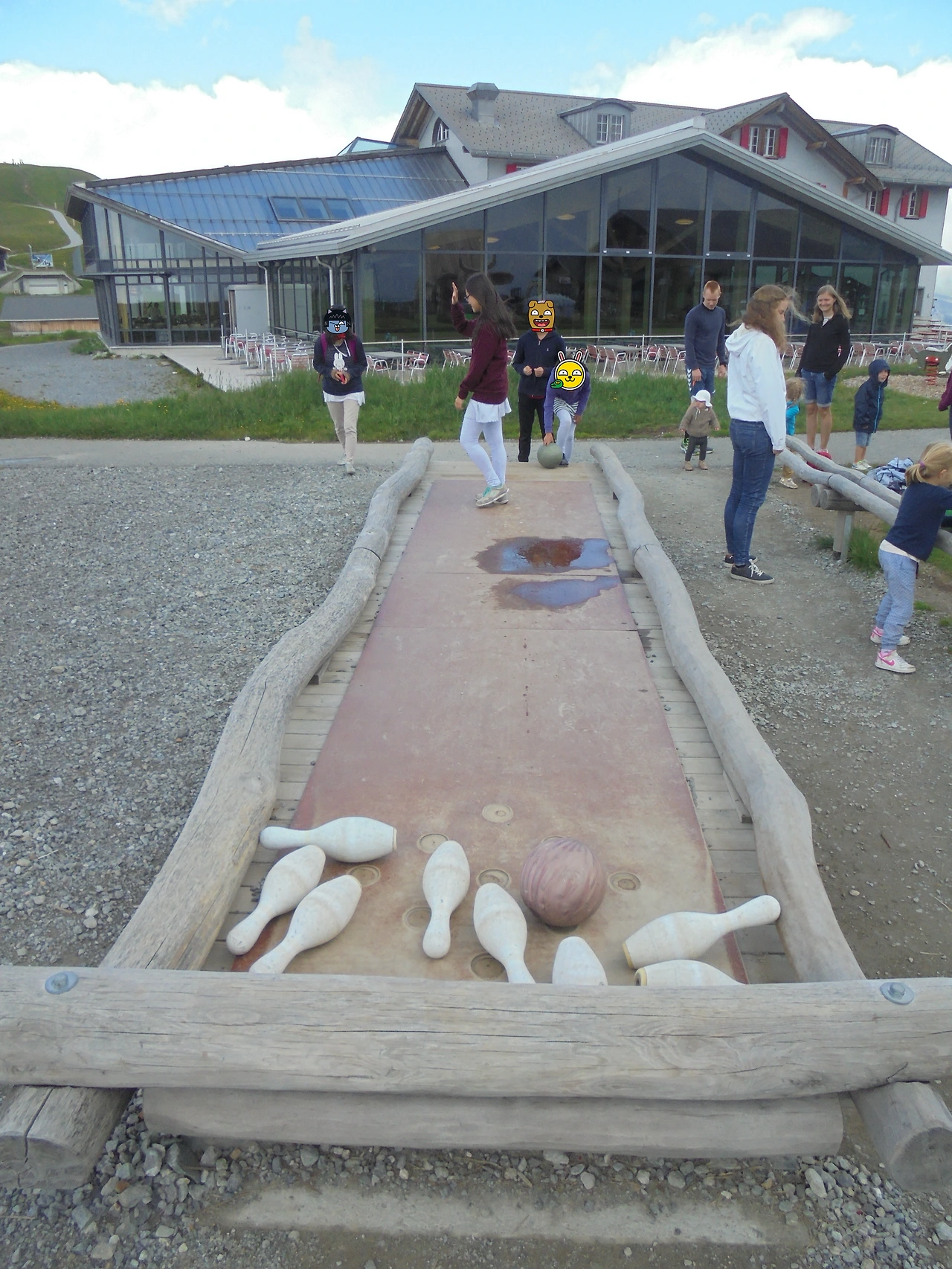 20170714 40일간 유럽15개국 여행 스위스 융프라우 기차와 곤돌라, 케이블카 타고 구경, Thun호수 (87).JPG