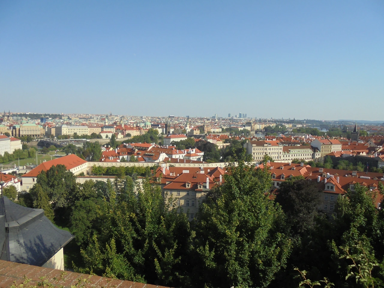 20170801 40일간 유럽15개국 여행 체코 프라하(바츨라프광장,신시가광장,천문시계,구시가광장,카를교,존레논의 벽,프라하성 내 대통령궁,비타 대성당,구황궁,이르지 수도원,황금 소로) (247).JPG