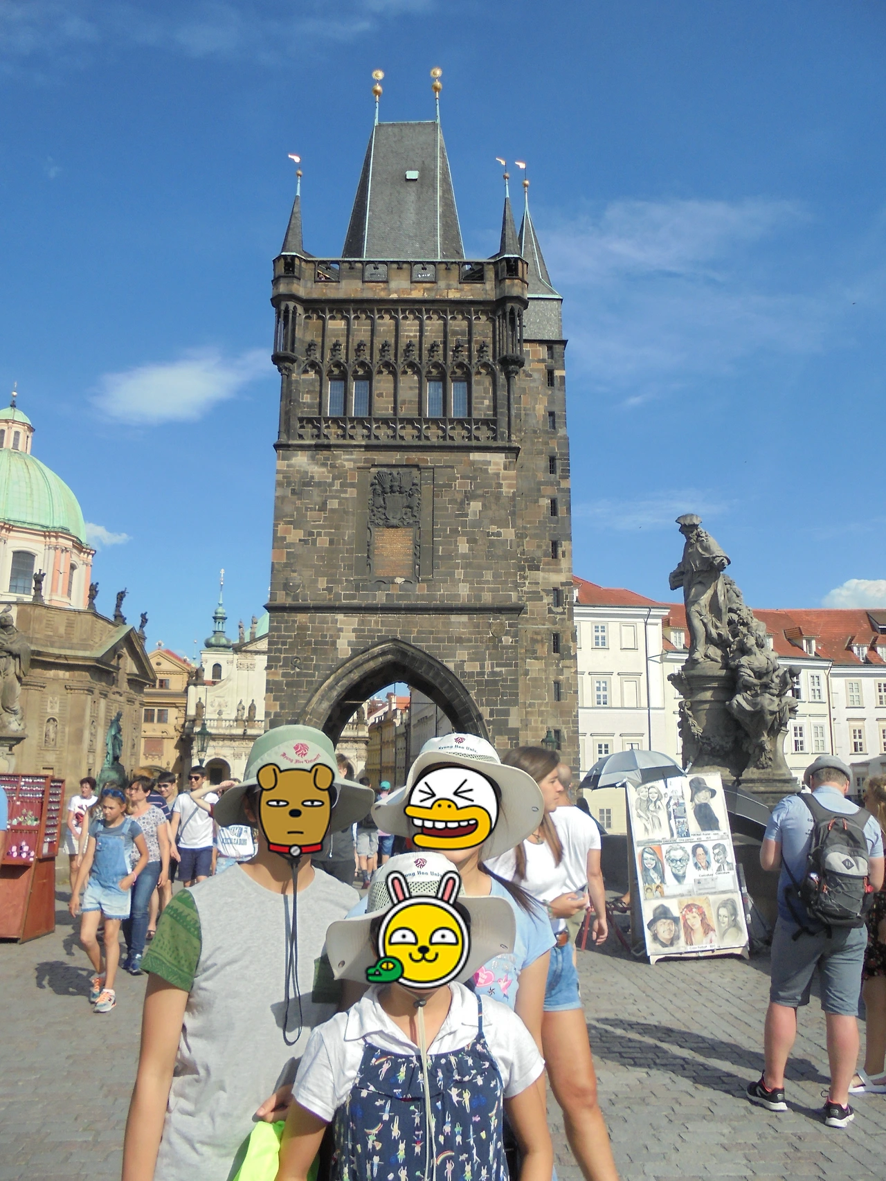 20170731 40일간 유럽15개국 여행 비앤나에서 체코 프라하로 이동(콜코브나 첼리체에서 꼴레뇨 먹기) (47).JPG